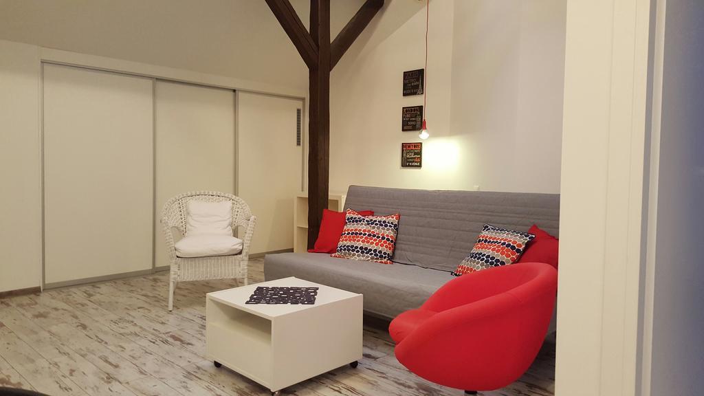 Pillows Party Apartment